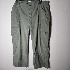 Old Navy Women's Olive Wide Leg Cargo Pants Size XX